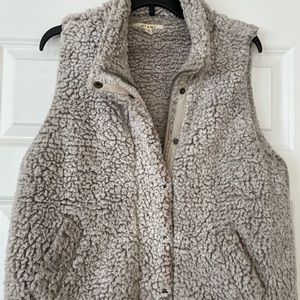 Fluffy Vest
